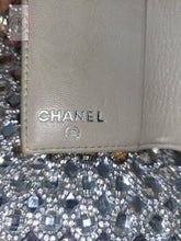 Load image into Gallery viewer, Chanel Key Holder🎀, Fold Wallet 🛍️, RARE &amp; 💯 Vintage Chanel
